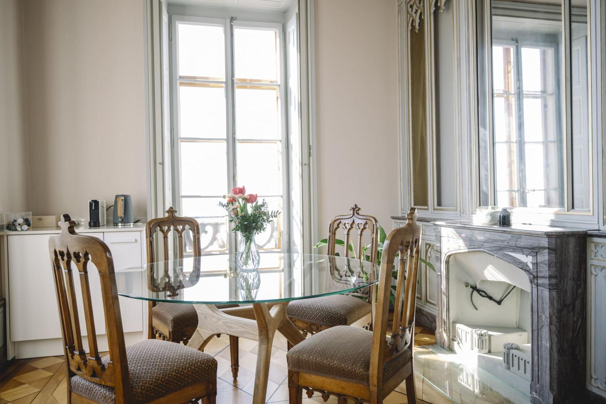 Chateau De L'Aile- Boutique Suites Vevey Esterno foto